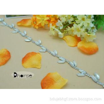 White Silver Decorative Rhinestone Chain Trim For Ladies Cl